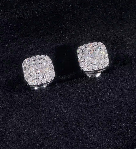Moissanite Stud Earring